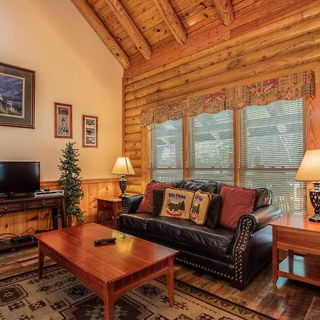 Great Wolf Cabin In Pigeon Forge! Exterior foto