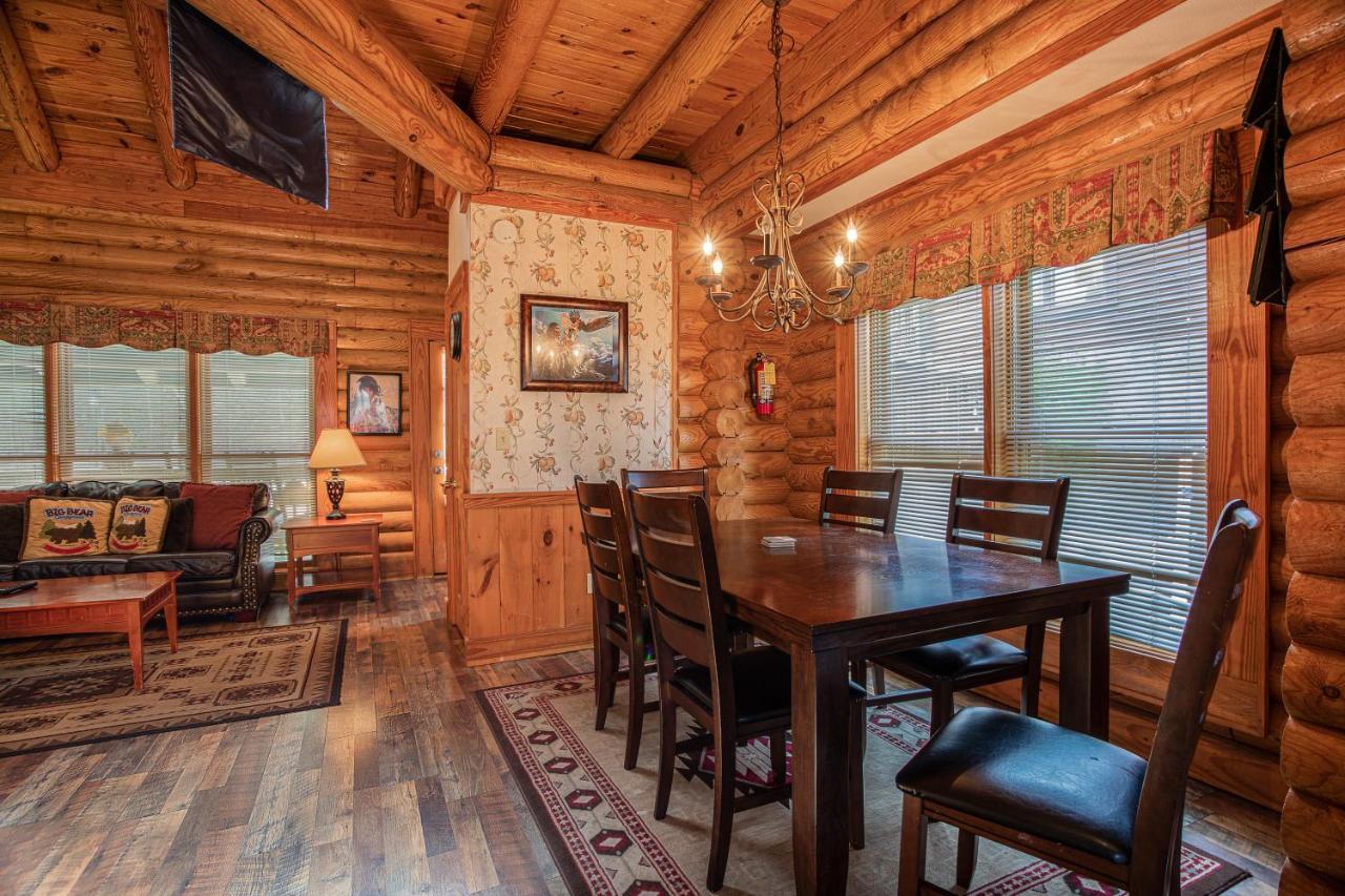 Great Wolf Cabin In Pigeon Forge! Exterior foto