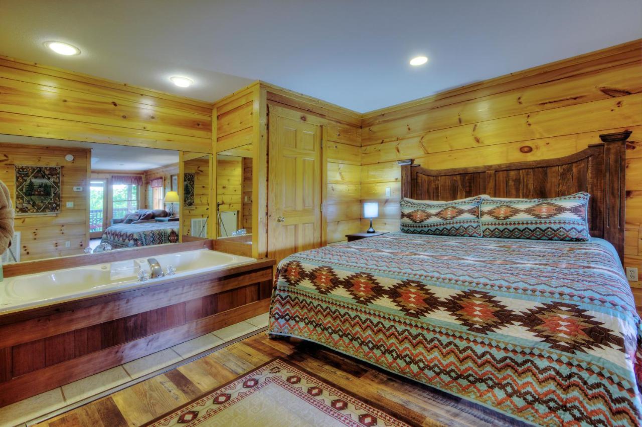 Great Wolf Cabin In Pigeon Forge! Exterior foto