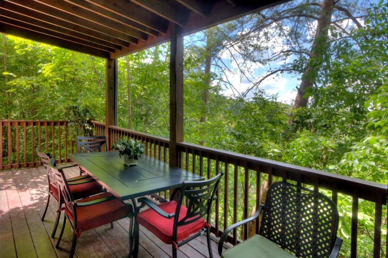 Great Wolf Cabin In Pigeon Forge! Exterior foto
