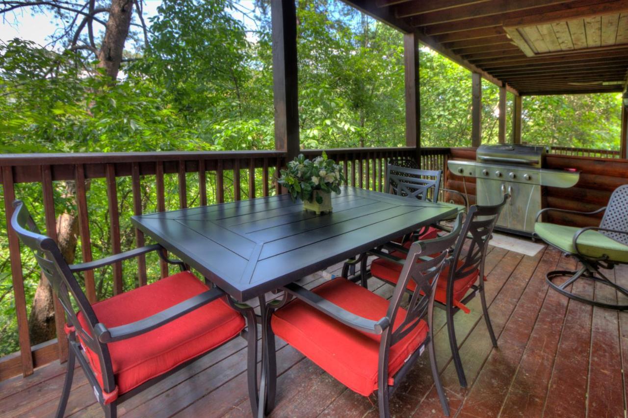 Great Wolf Cabin In Pigeon Forge! Exterior foto